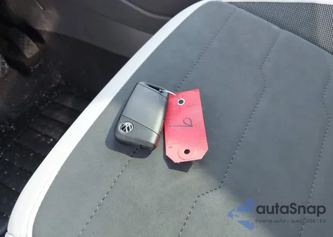 2025 Volkswagen Taos 1.5T Se из США, поврежденный, VIN 3VVVC7B20SM019704